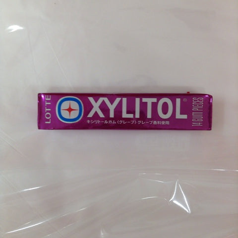 Lotte XYLITOL Gum Grape 14pcs